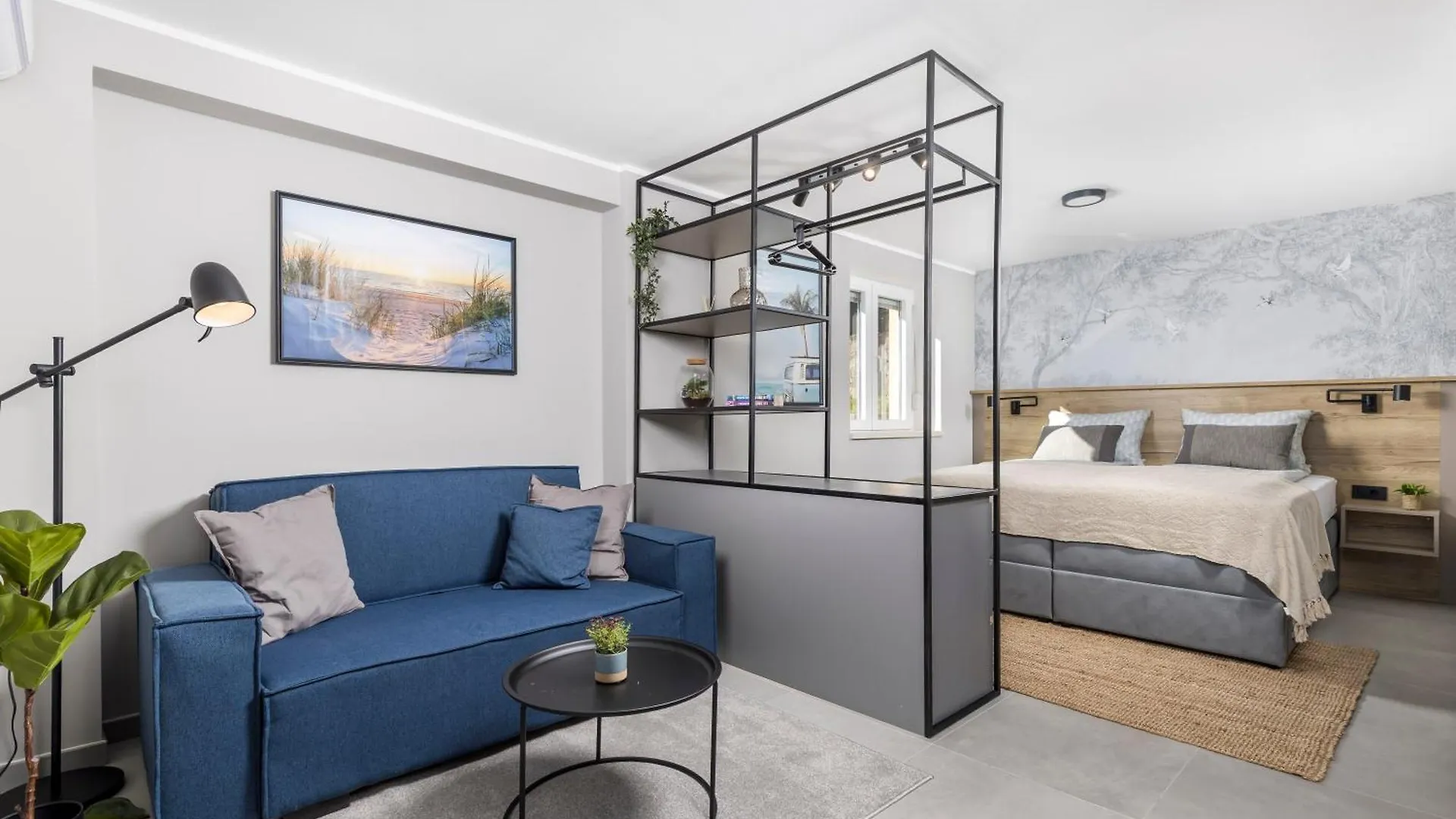 Alloro Apartments Opric